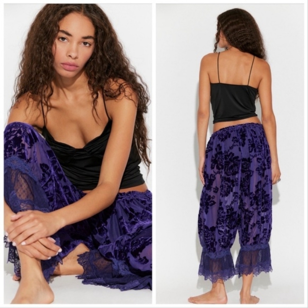 NWT Free People Intimately FP Blue Combo Purple Velvet Burnout Bloomer Lace Pant - Picture 3 of 4